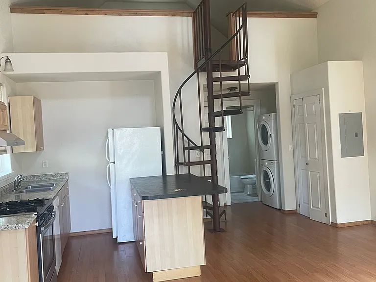 756 Normal Ave #758 — Photo 5