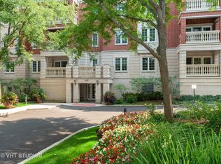 620 Homewood Ave APT 101, Highland Park, IL