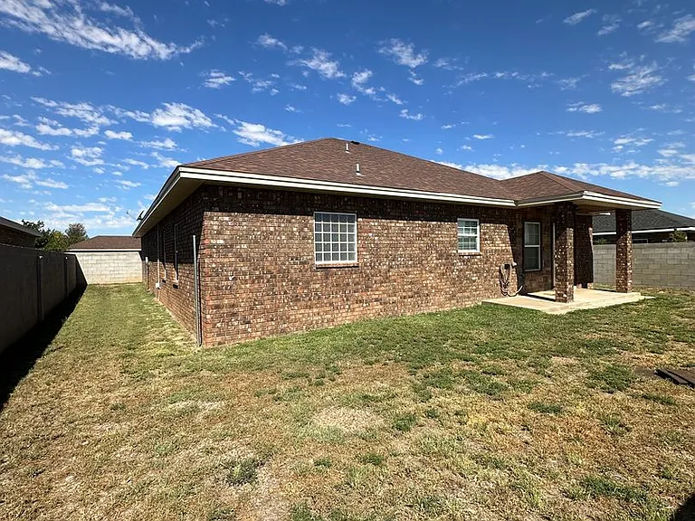 917 Almond Tree Ln — Photo 27