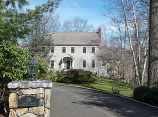 26 Armand Pl, Ridgefield, CT 06877