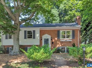 1027 Cottonwood Rd, Charlottesville, VA 22901