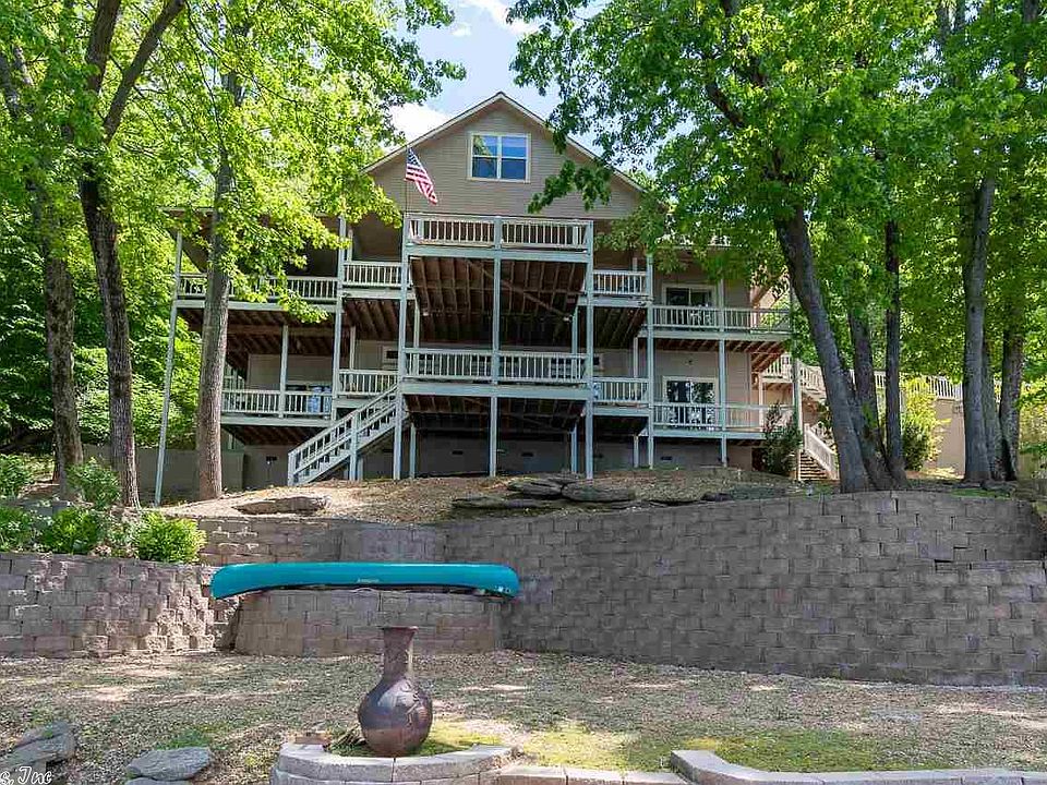 1st image of 7 Garland Ln