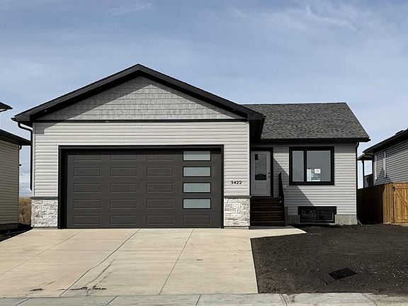 2nd image of 3422 E Victory Way