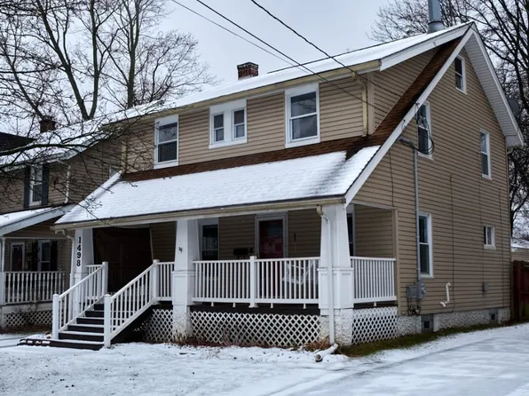 1498 8th St, Cuyahoga Falls, OH 44221