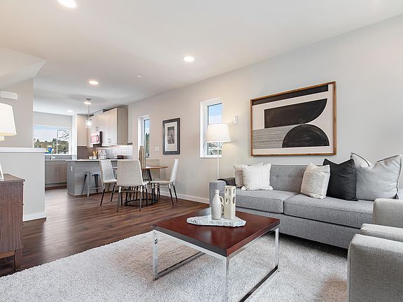 5th image of 12514 15th Ave NE Unit 2.2