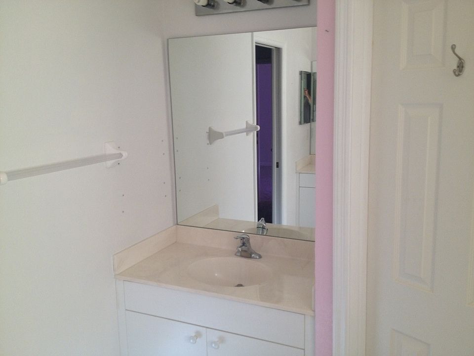 1st image of 719 Santa Lucia Ave S