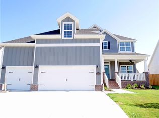 904 Westminster St, Cave Springs, AR 72718