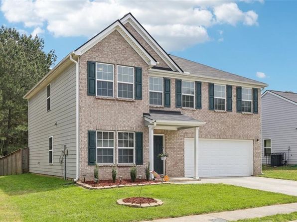 6904 Estepona St, Atlanta, GA 30349