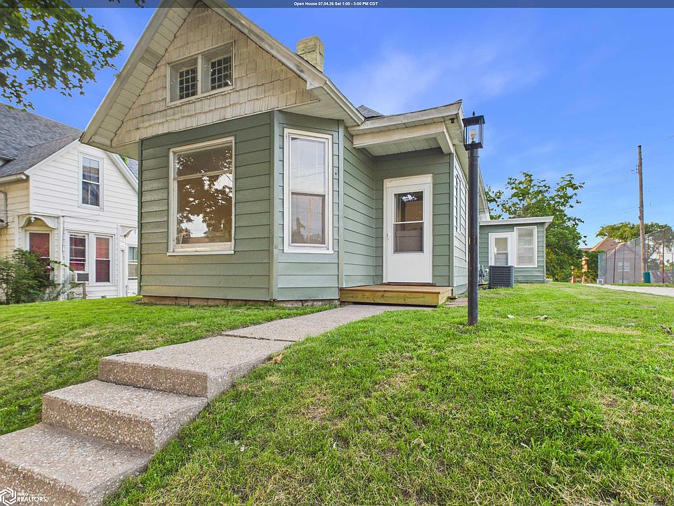 1st image of 1408 Valley St