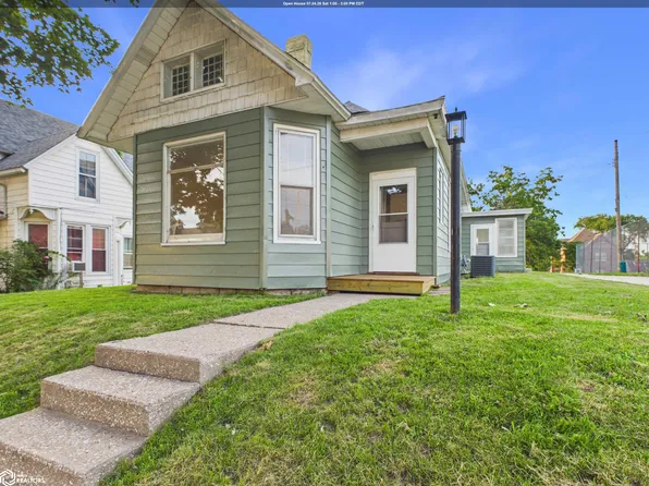 1408 Valley St, Burlington, IA 52601