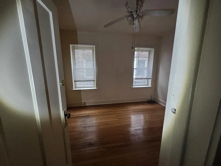 9202 S Loomis St #1 — Photo 5