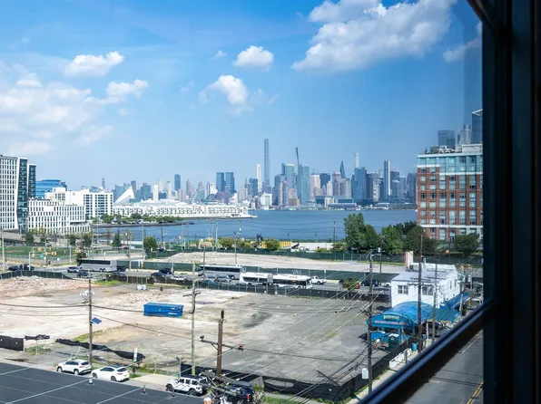 1427 Grand Street image 20 of 22