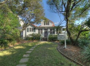 1104 Beachview Dr, Saint Simons Island, GA 31522