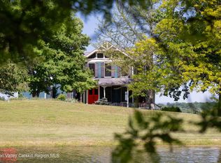 1838 River Rd, West Coxsackie, NY 12192