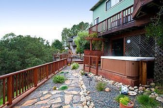 Hot Tub & Decks :: 654 Beloit Avenue