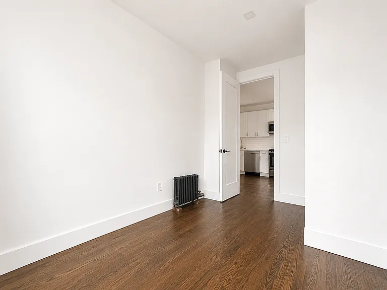 182 Claremont Ave #5S — Photo 6