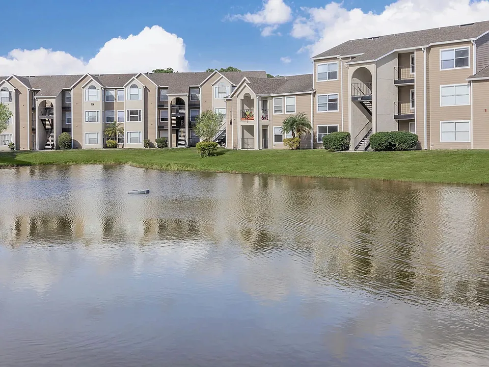 Walden Palms Apartments