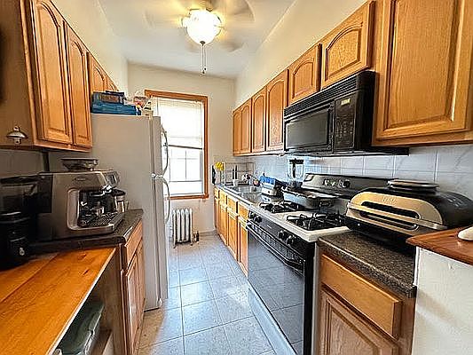1st image of 2834 49th St #2