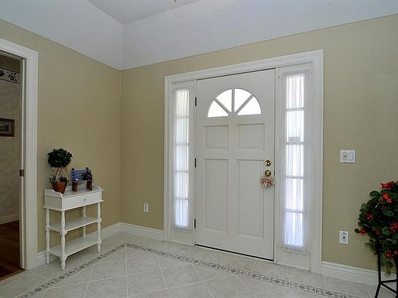 4th image of 13663 Howen Dr