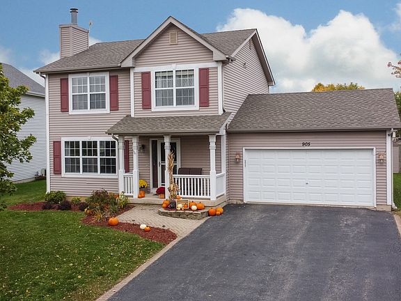 2nd image of 905 N Oak Creek Dr