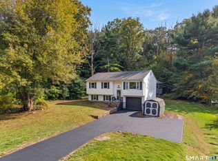 37 Bay Mountain Dr, Griswold, CT 06351