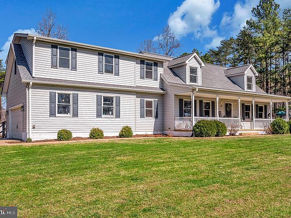 4th image of 329 Mount Olive Rd