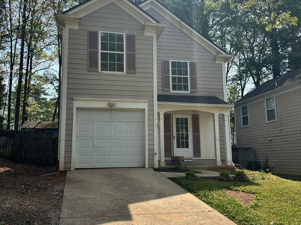 1011 Hampton Hill Ct