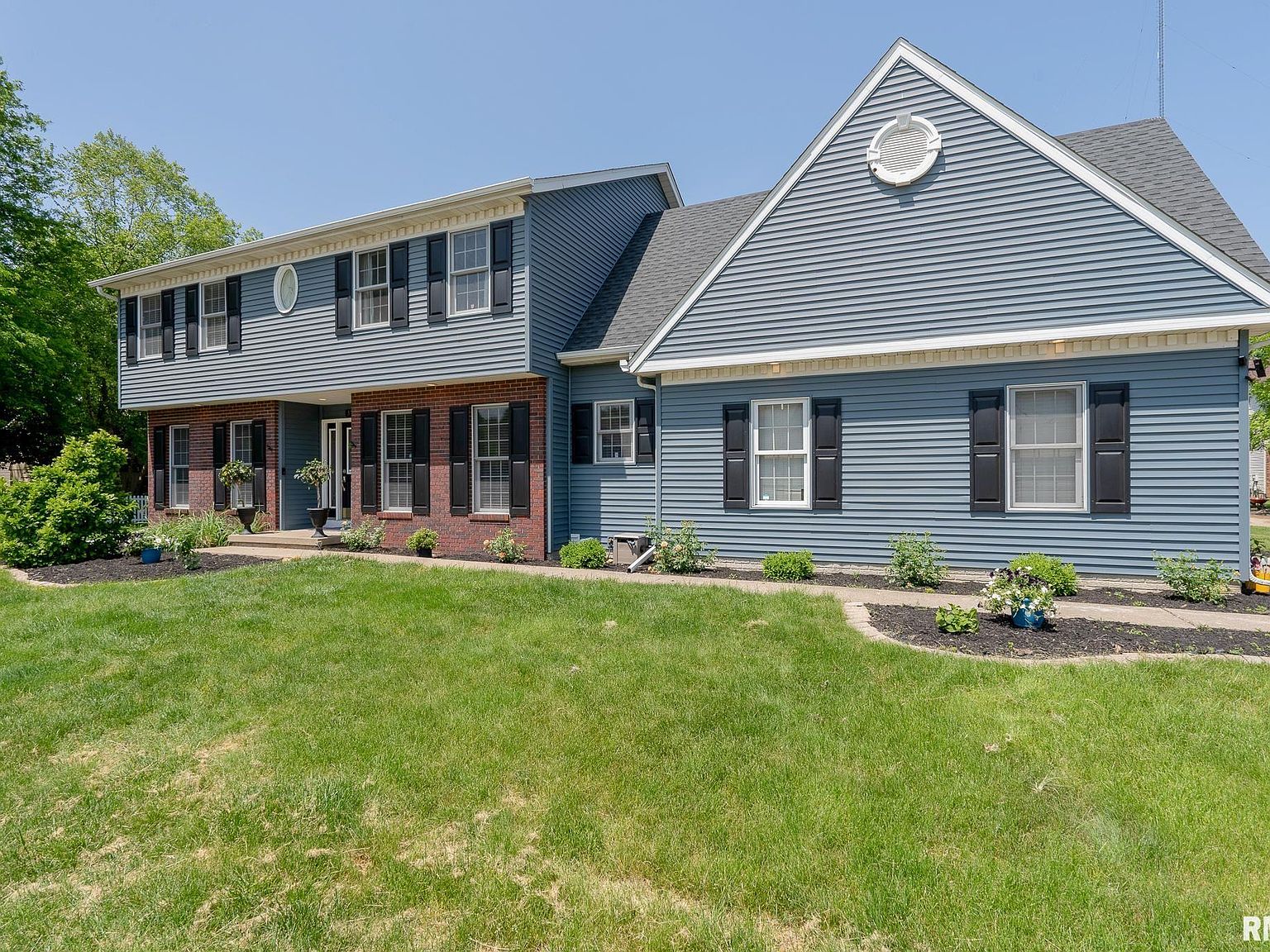 3708 Deer Springs Dr, Bettendorf, IA 52722 Zillow