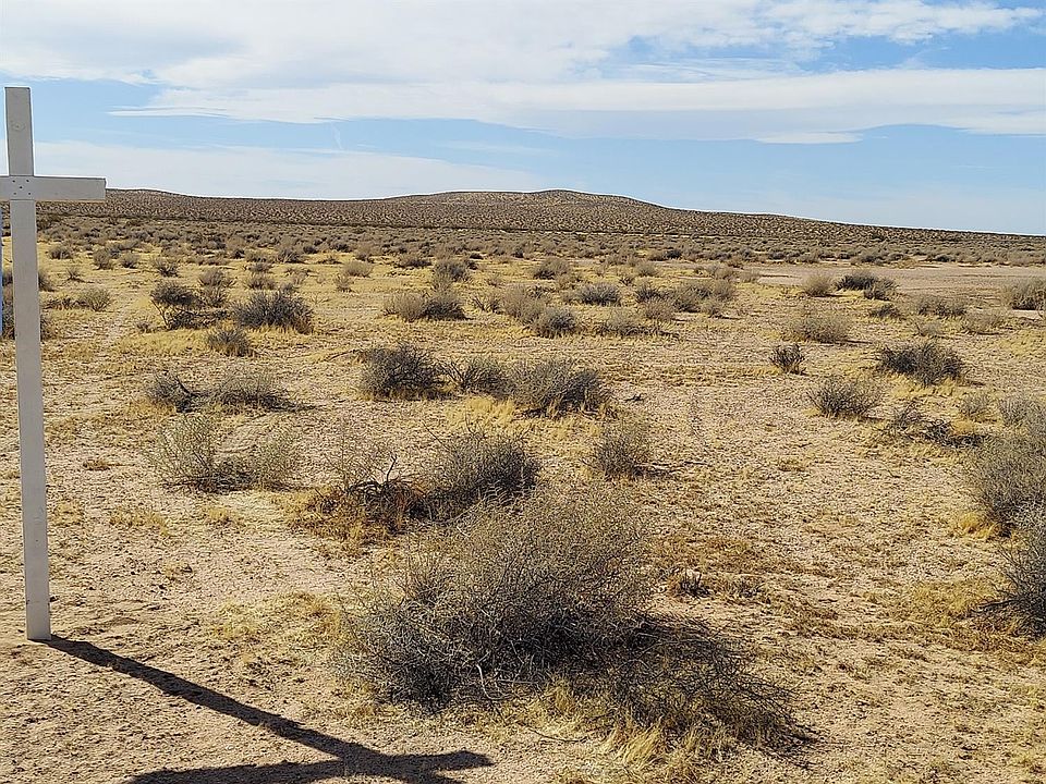 1st image of Yellowstone Rd