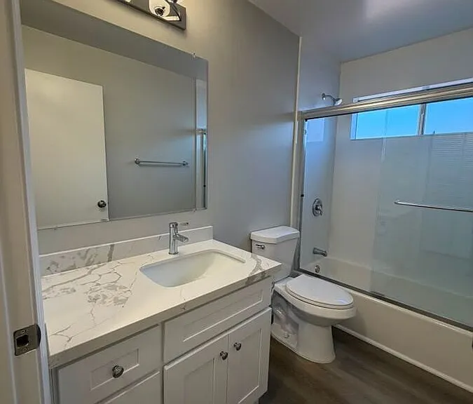 300 Warren Ave #2 — Photo 22