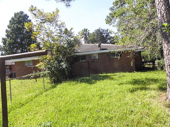 5th image of 1208-10 Behrman Ave