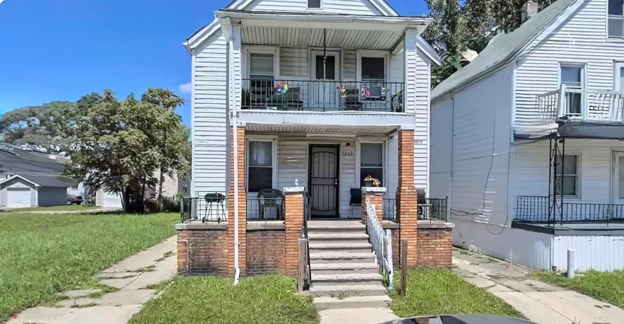 2 bed, 1188 sqft, $900 — Photo 1