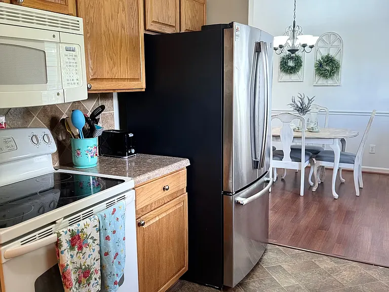 102 Tesi Ct — Photo 19
