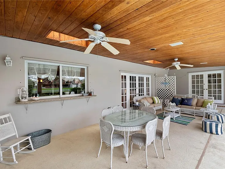 16220 SW 88th Ave — Photo 20