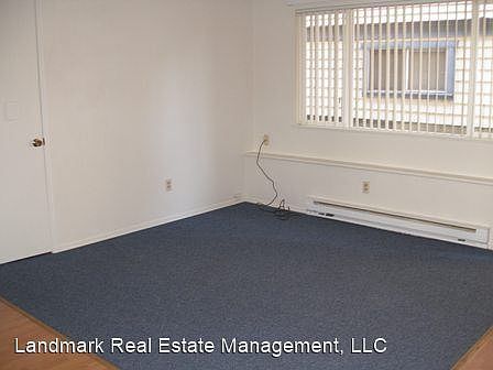 2nd image of 1519 Franklin St
