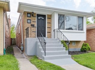 1242 W 101st Pl, Chicago, IL 60643