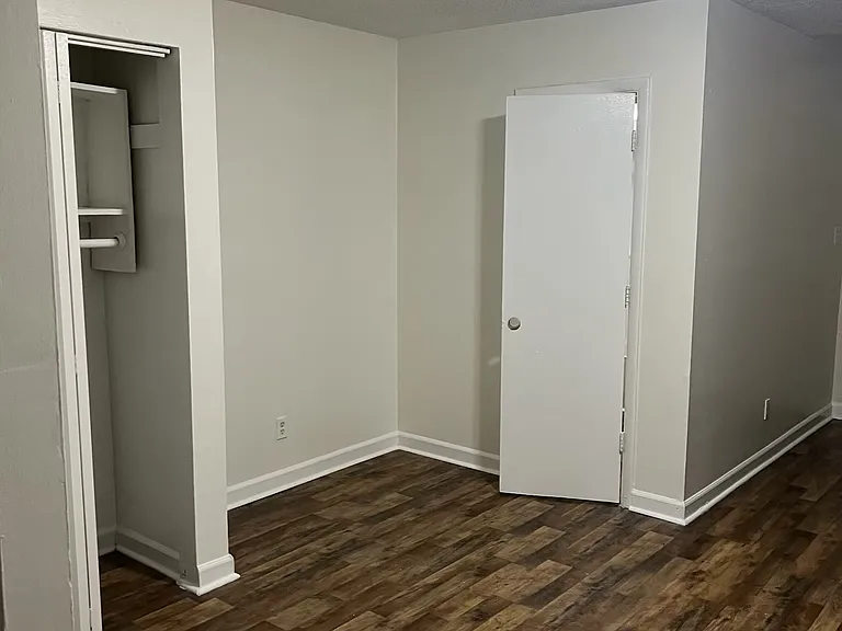 3805 Miriam Dr #2 — Photo 12