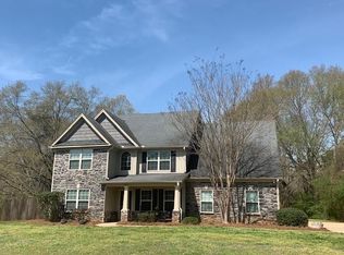 1061 Shoals Ct, Madison, GA 30650