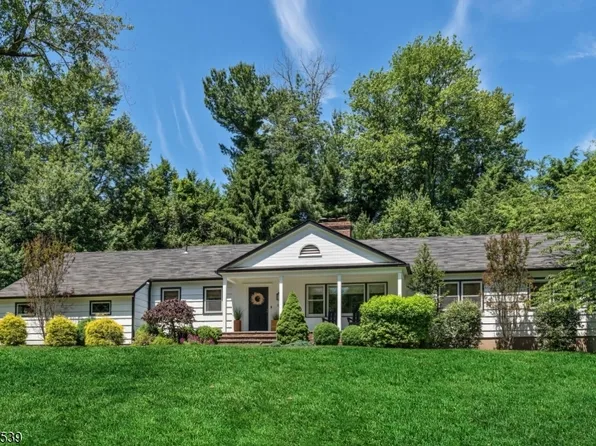 611 Wishing Well Rd, Wyckoff Twp., NJ 07481