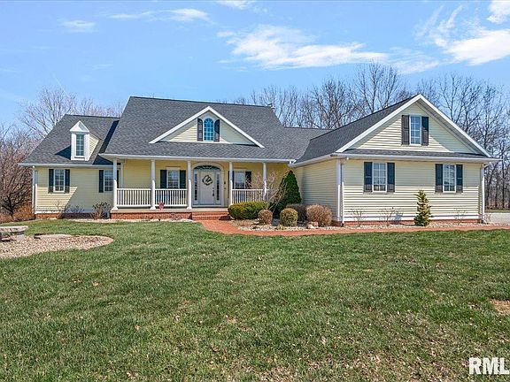 3rd image of 28360 Quarton Rd