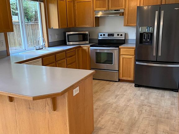 3rd image of 5843 SE Woll Pond Way