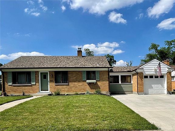 3rd image of 1607 Maplegrove Ave