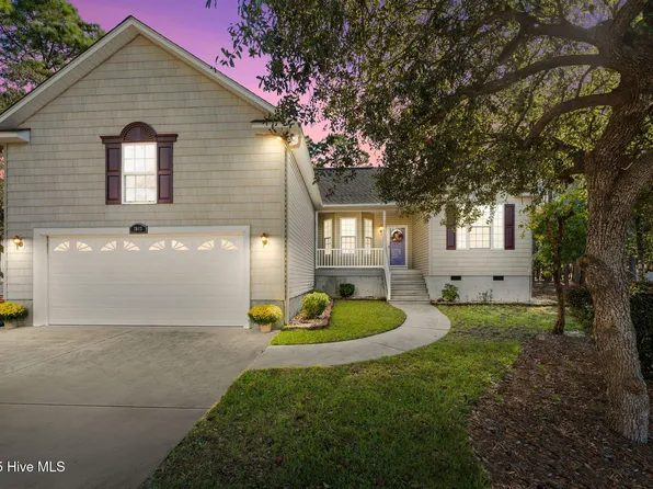 3843 Winding Vine Way, Southport, NC 28461
