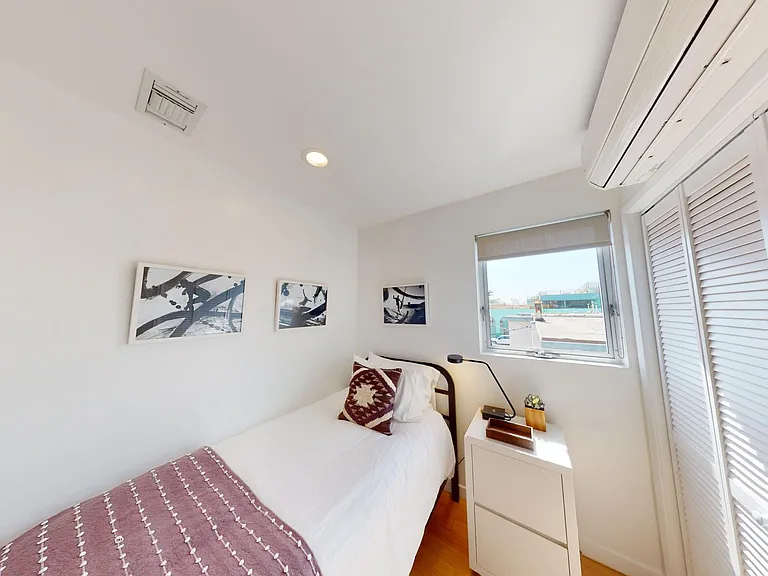 1410 Pacific Ave — Photo 43