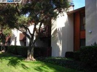 3372 Country Dr, Fremont, CA 94536
