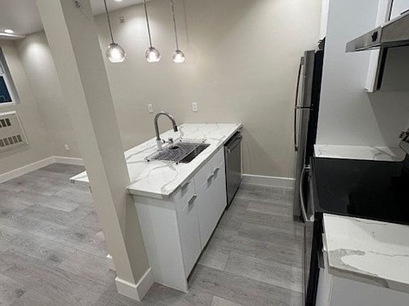 4th image of 333-335 Hyde St #1287RC