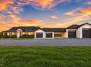 16464 Fox Rd, Lodi, CA 95240