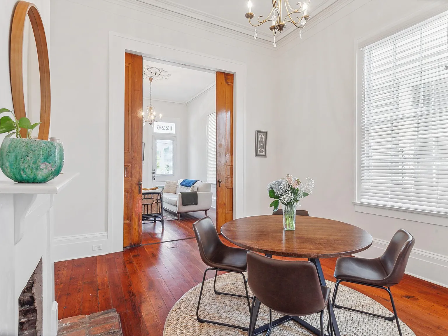 1 bed, 1000 sqft, $2,800 — Photo 3