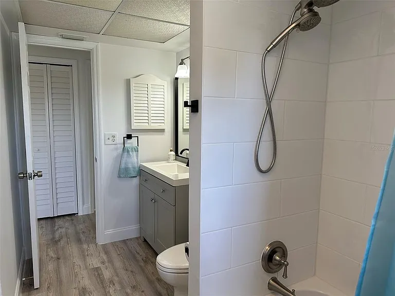 45 Oakland Hills Ct — Photo 27
