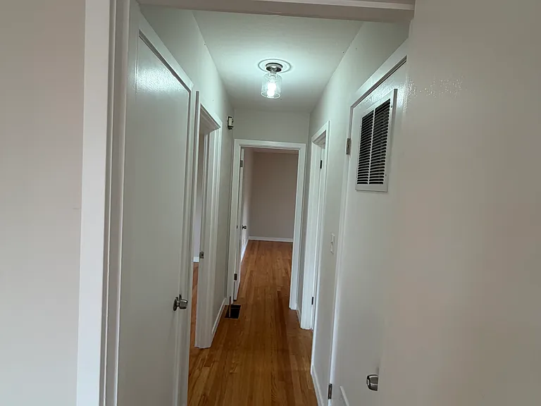 438 NE 66th Ave — Photo 10